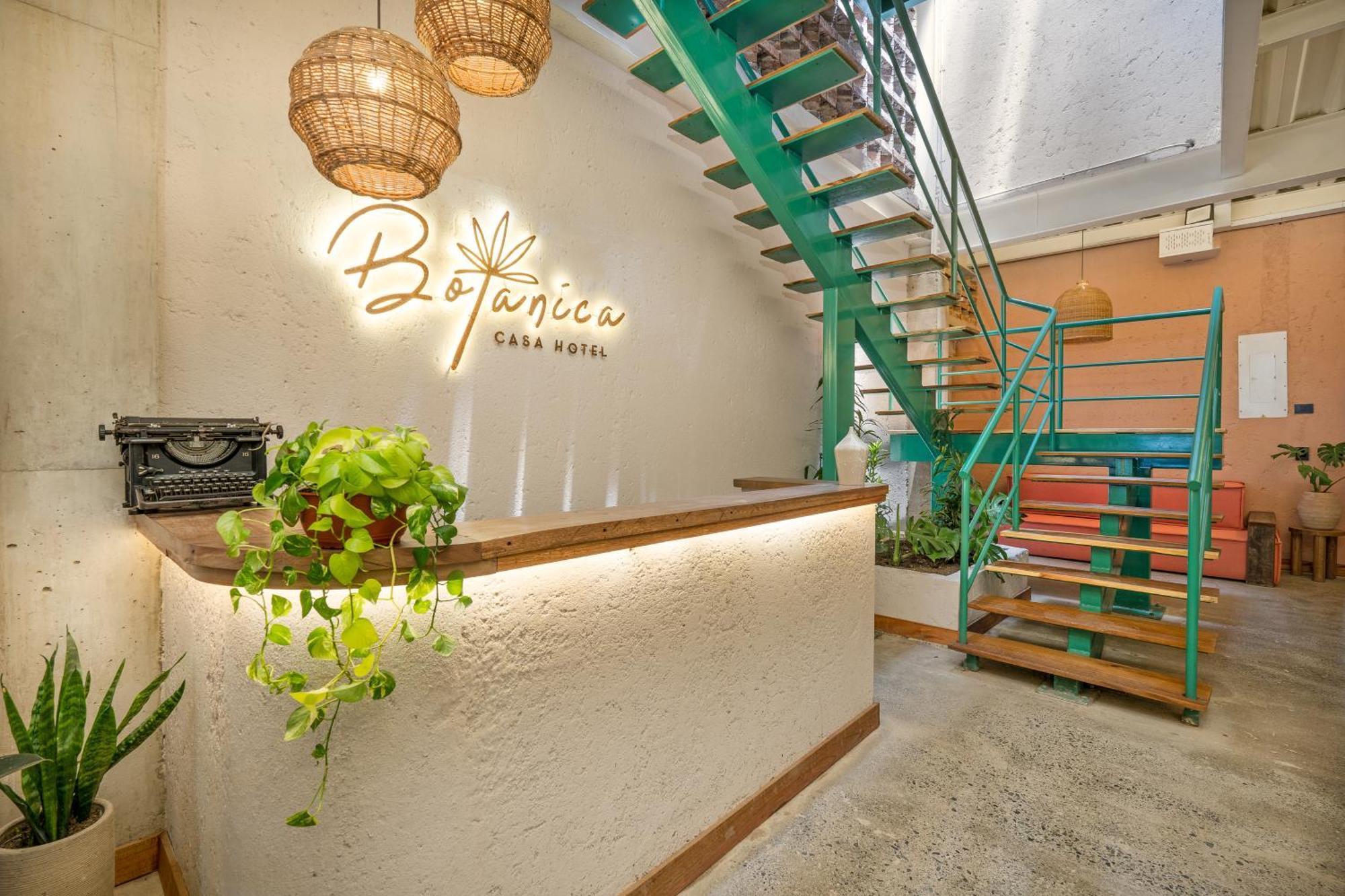 Botanica Casa Hotel Manila By Housy Host Медельин Экстерьер фото